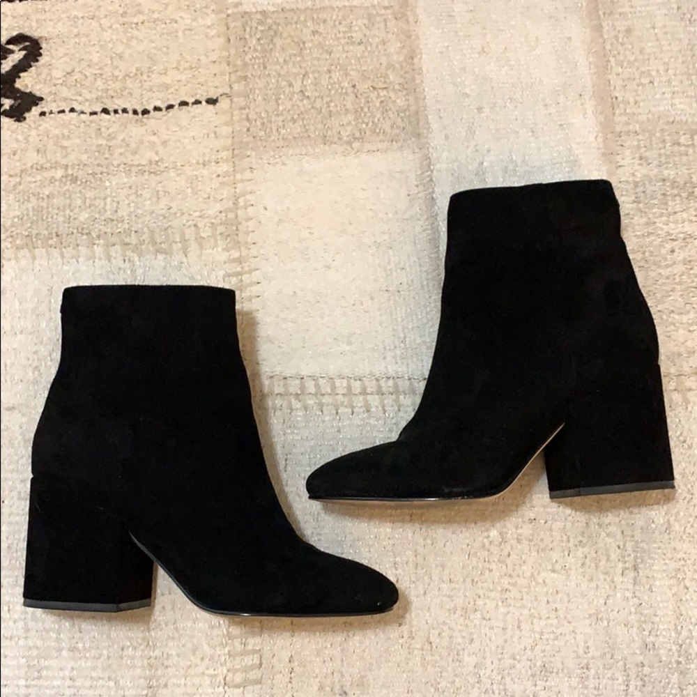 Sam Edelman suede booties size 7